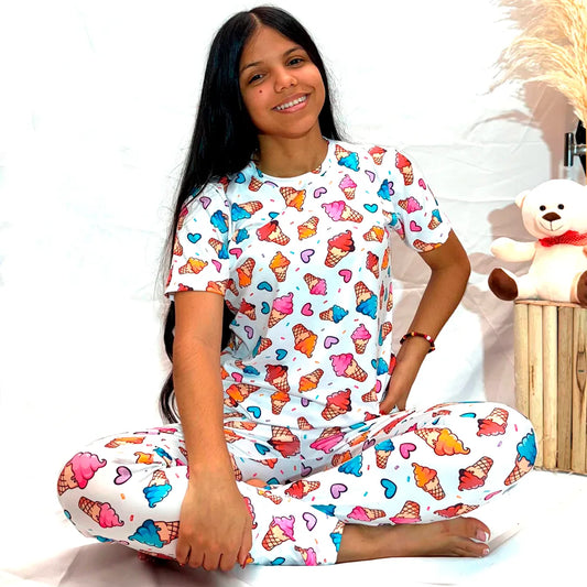 Pijama de Niña de Pantalon y Camisa Manga Corta Blanca