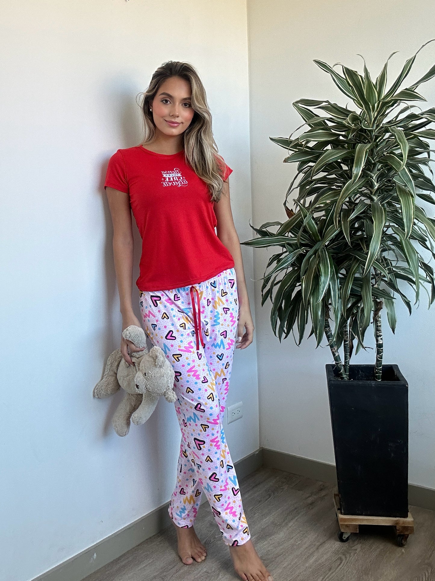 Pijamas en Pantalon Estampda Color Roja