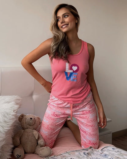 Pijama Capri y Blusa Esqueleto Estampada en Tela Piel de Durazno Guayaba